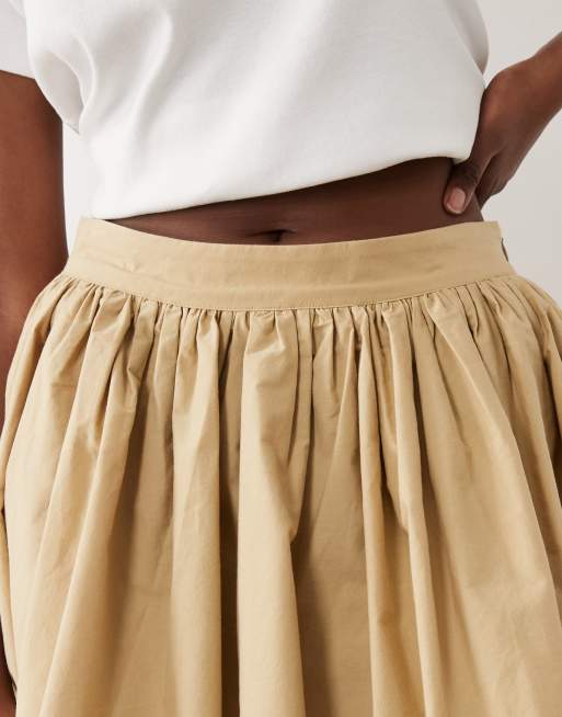 ASOS DESIGN - Mini-jupe évasée volumineuse - Taupe, 4 de 5