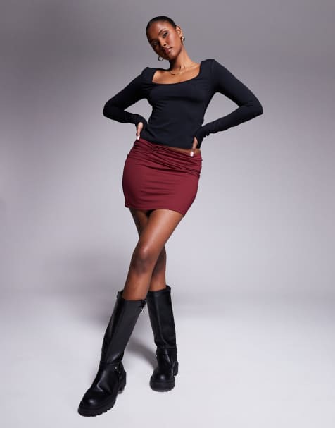 ASOS DESIGN - Mini-jupe froncée à la taille - Bordeaux - view 1