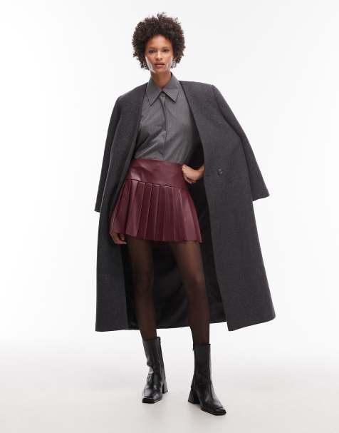 ASOS DESIGN - Mini-jupe plissée en PU - Bordeaux - view 1