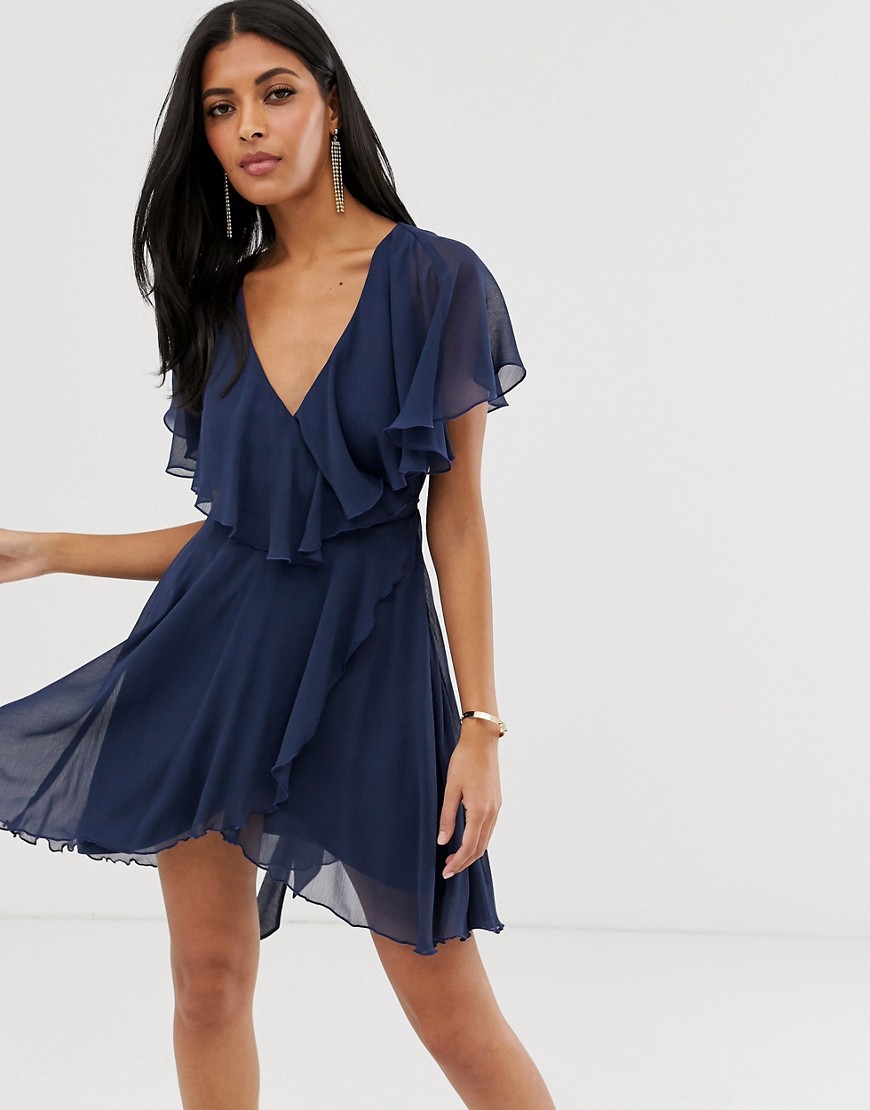 ASOS DESIGN - Mini-jurk met cape en lange achterkant-Blauw
