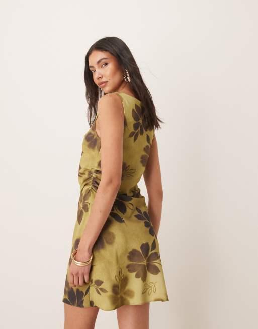 ASOS DESIGN - Mini jurk met gerimpelde taille in gele met bloemenprint, 4 van 4