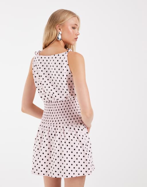 ASOS DESIGN - Mini jurk met gesmokte taille en stippen in roze en bruin, 4 van 5
