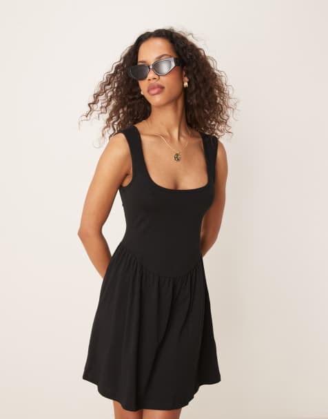 ASOS DESIGN - Mini-jurk met lage ronde hals in zwart - view 1