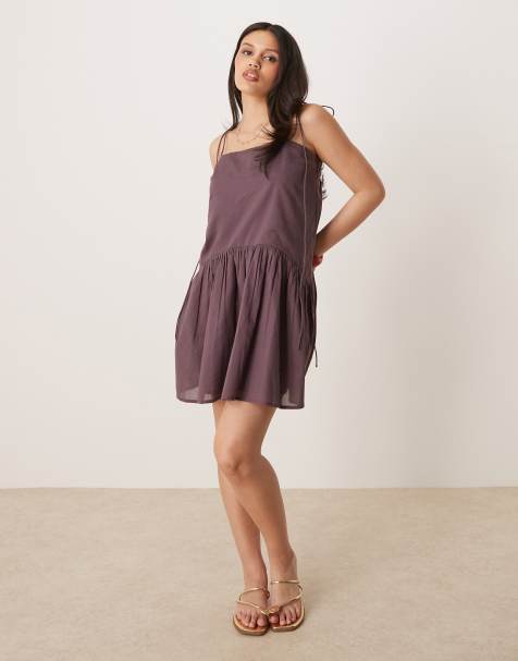 ASOS DESIGN - Mini-jurk met lage taille in donker chocoladebruin - view 1