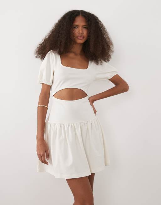 ASOS DESIGN - Mini jurk met pofmouwen en uitsnijding in wit, 2 van 4