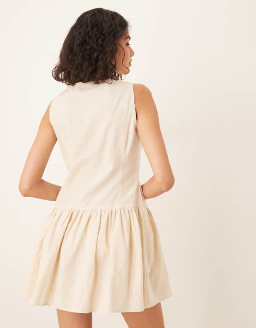 ASOS DESIGN - Mini-jurk met rechte hals, verlaagde taille en knoopsluiting in lichtbeige , 4 van 4