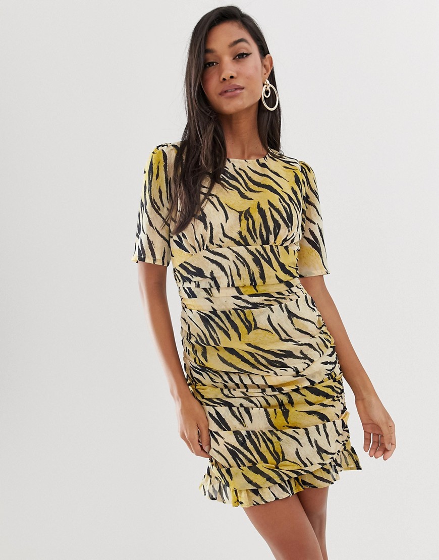 ASOS DESIGN - Mini-jurk met ruche aan de zijkant in natuurlijke tijgerprint-Multi