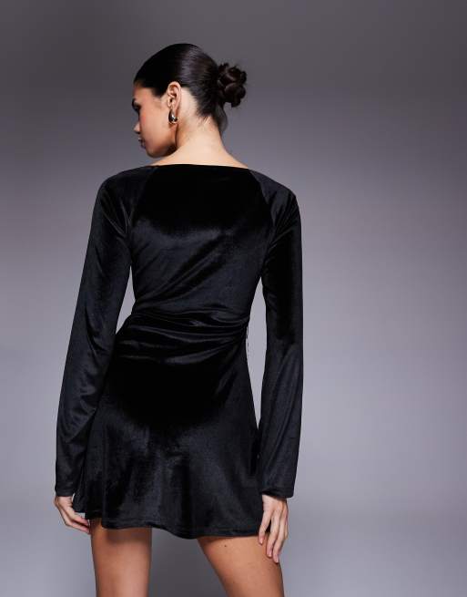 ASOS DESIGN - Mini jurk met super lage ronde hals, lange mouwen, rok met A-lijn en astrologische versiering in gebonden fluweel, 4 van 4