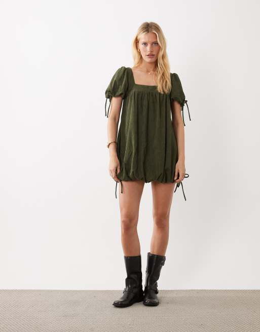 ASOS DESIGN - Mini jurk van corduroy met vierkante hals in olijfgroen, 2 van 4