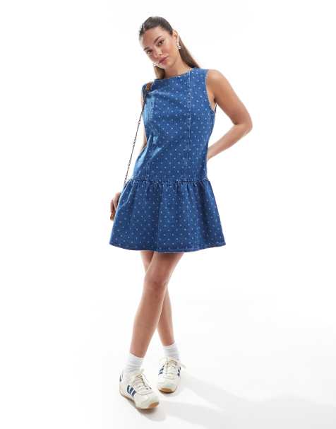 ASOS DESIGN - Mini-jurk van denim met verlaagde taille en stippen in blauw - view 1