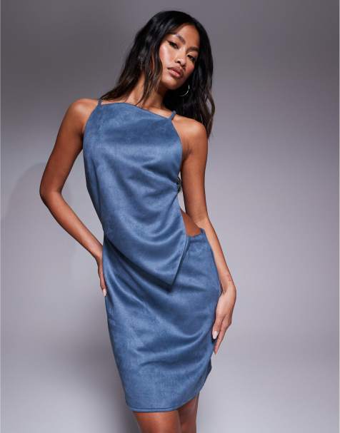 ASOS DESIGN - Mini jurk van imitatiesuède met rechte hals en asymmetrische achterkant in marineblauw - view 1