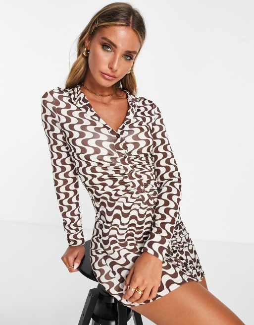 ASOS DESIGN - Mini overhemdjurk met rimpeleffect in wervelprint 