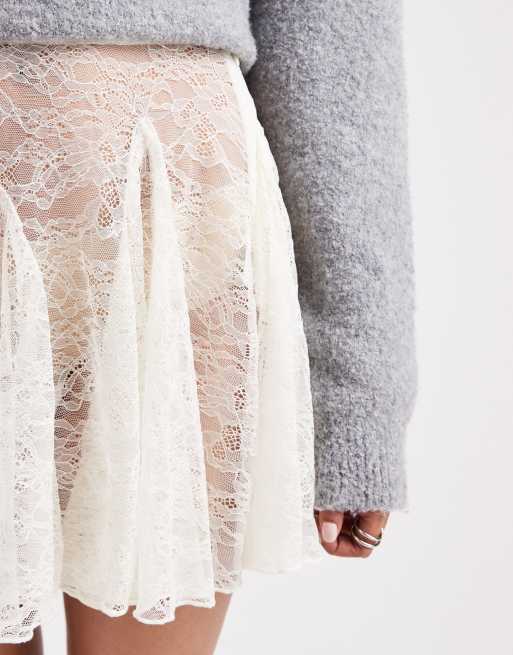 ASOS DESIGN - Mini rok van doorschijnend kant met godet-plooien in crème, 5 van 5