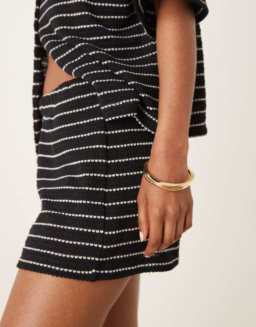 ASOS DESIGN mini short co-ord in knit white stripe, 3 of 5