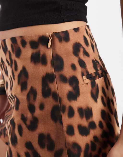 ASOS DESIGN - Mini-short d'ensemble à imprimé léopard, 3 de 5