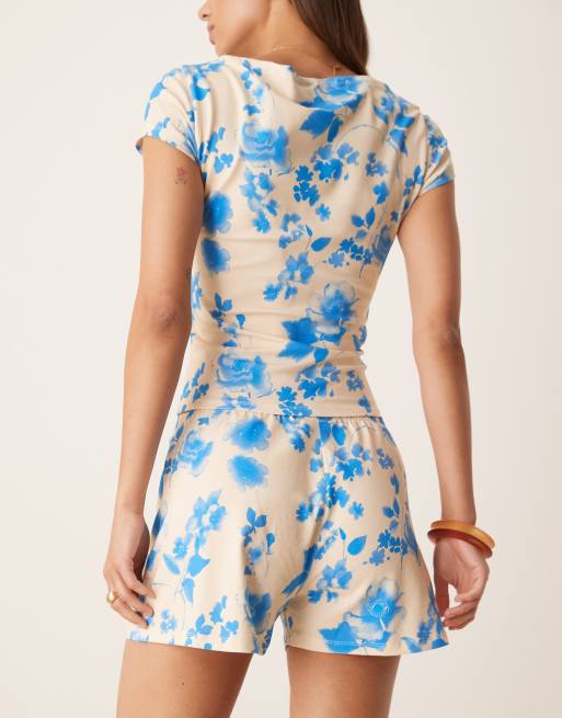 ASOS DESIGN mini shorts in yellow and blue floral print - part of a set, 4 of 5