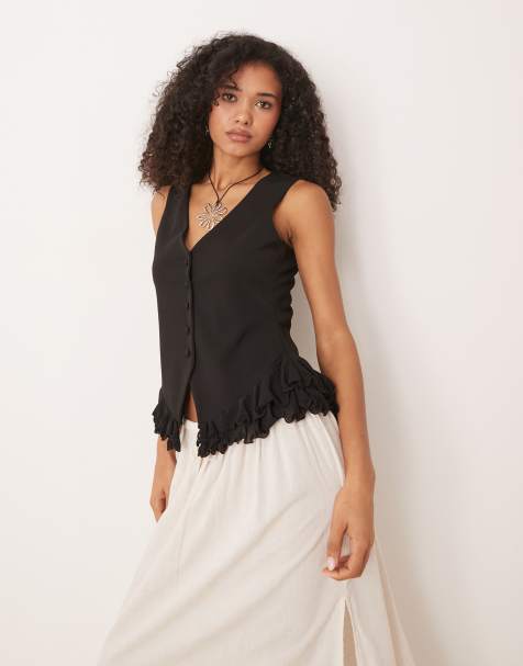 ASOS DESIGN mini shorts with contrast ruffle detail in black - part of a set - view 1