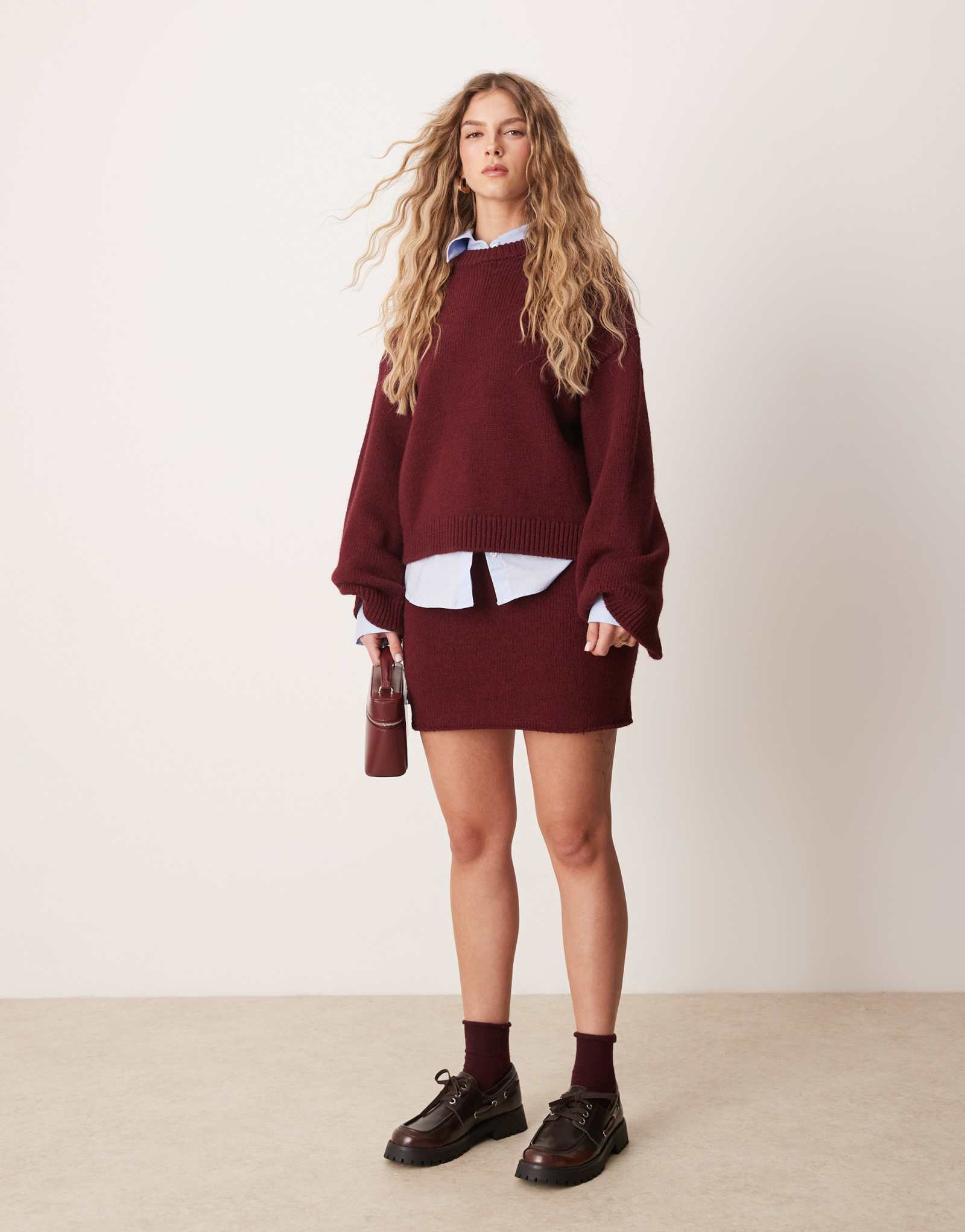 ДИЗАЙНЕРСКАЯ мини-юбка ASOS бордового цвета - часть комплекта