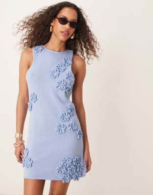 ASOS DESIGN - Mini-Strickkleid in Blau mit floraler Applikation
