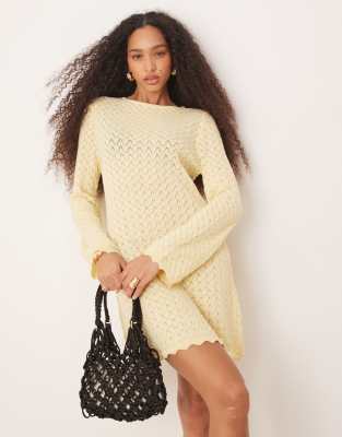 ASOS DESIGN - Mini-Strickkleid in Buttermilchgelb mit ausgestellten Ärmeln