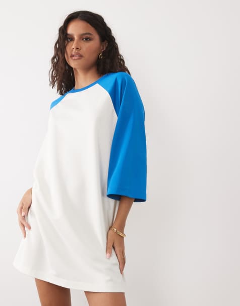 ASOS DESIGN - Mini T-shirtjurk van tricot met contrasterende raglanmouwen in felblauw en wit - view 1