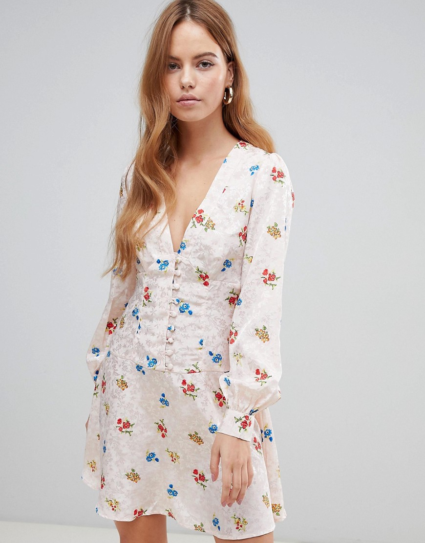 ASOS DESIGN - Mini-tea-kjole i blomstret jacquardstof med lange ærmer og gennemgående knapper-Multifarvet
