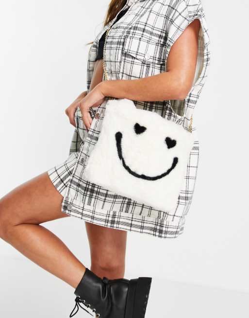ASOS DESIGN - Mini tote met happy face-print van imitatiebont