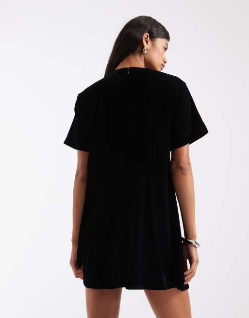 ASOS DESIGN mini velvet t shirt dress in black, 4 of 4