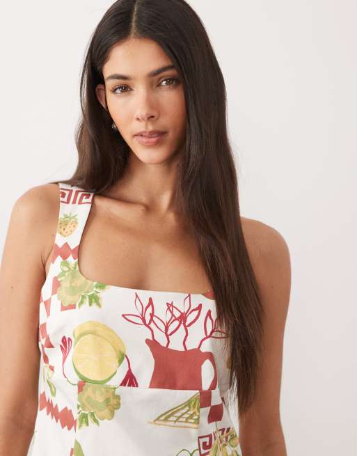 ASOS DESIGN mini zomerjurk met vierkante hals en structuur in gemengde aardbeienprint, 3 van 4