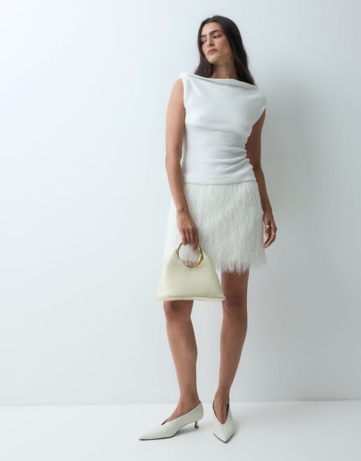 ASOS DESIGN minifalda esponjosa en marfil, 2 de 5