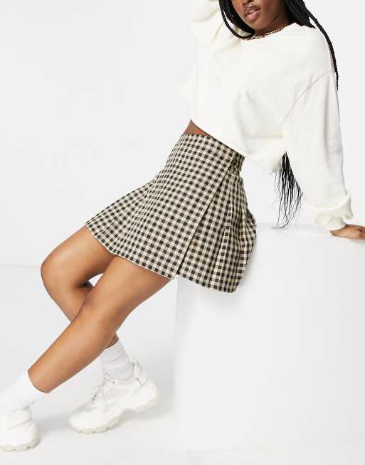 ASOS DESIGN - Minigonna a pieghe color cammello a quadretti