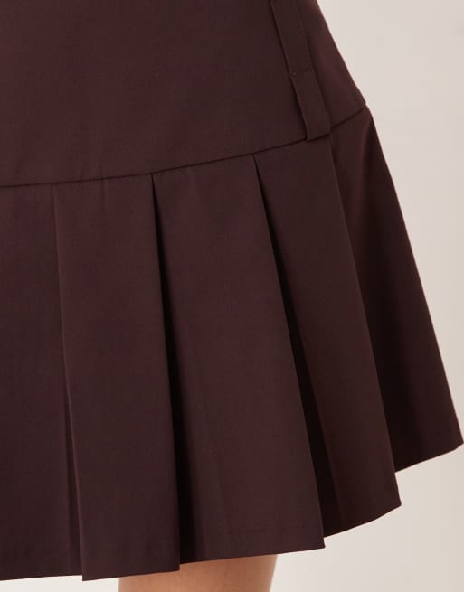 ASOS DESIGN - Minigonna a pieghe color prugna con vita scesa, 5 di 5