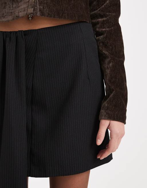 ASOS DESIGN - Minigonna a portafoglio sartoriale nera con motivo gessato, 5 di 5