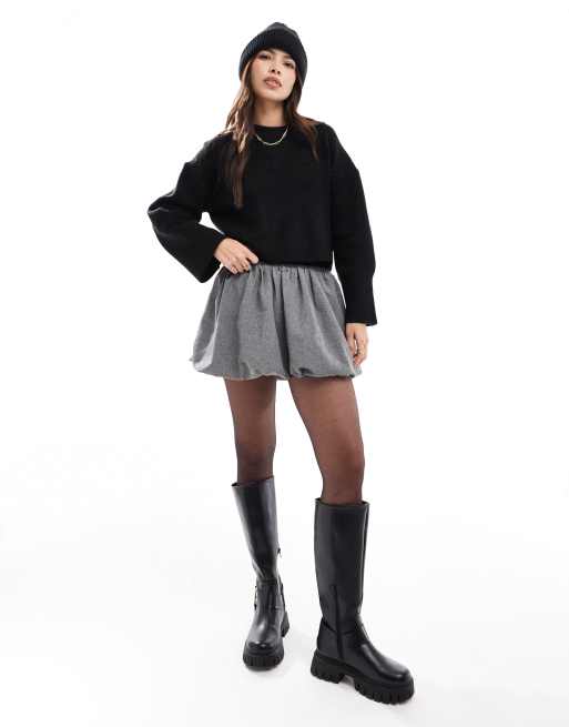 ASOS DESIGN - Minigonna grigia con fondo a palloncino e fascia in vita a contrasto