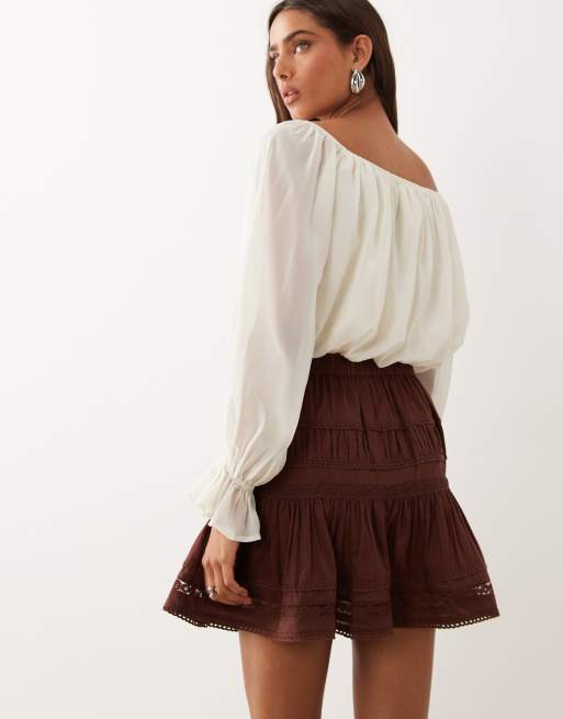 ASOS DESIGN - Minigonna marrone con inserti in pizzo, 4 di 5