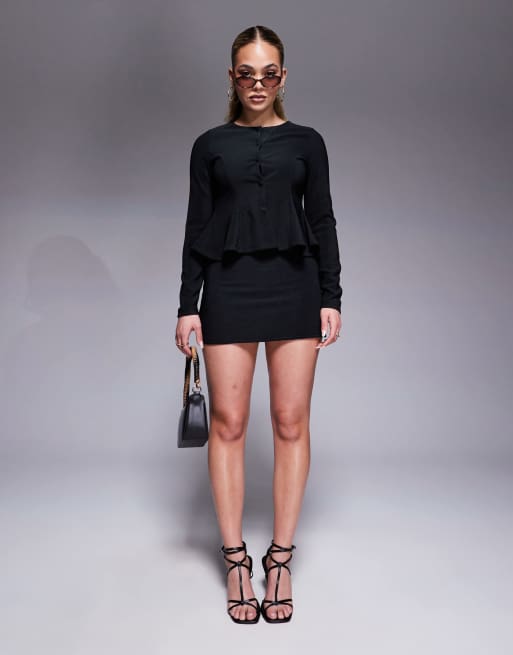 ASOS DESIGN - Minigonna molto corta a vita bassa nera in coordinato