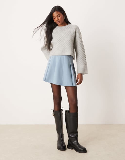 ASOS DESIGN - Minigonna sartoriale a pieghe color azzurro