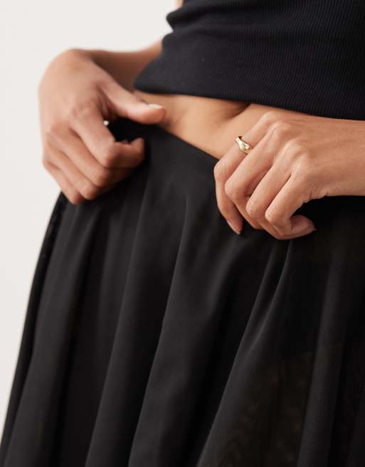 ASOS DESIGN - Minigonna skater in rete nera, 4 di 5