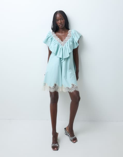 ASOS DESIGN minikjole i poplin med v-hals, flæser og blondedetaljer i støvet blå - view 1
