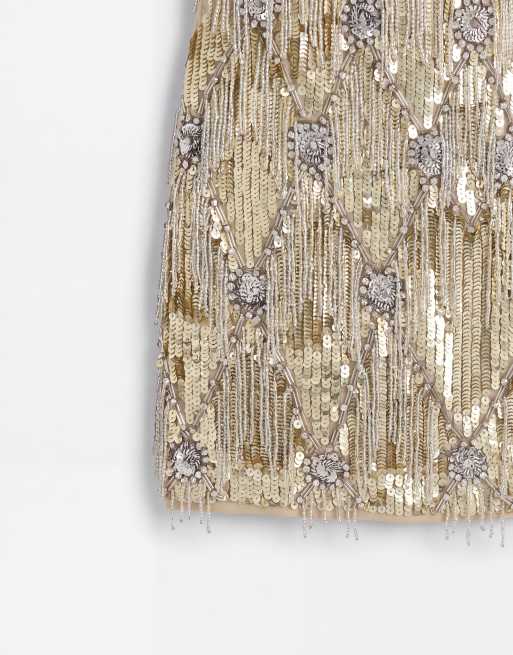ASOS DESIGN minikjole med halterneck, diamantfrynser og pynt i guld, 9 af 10
