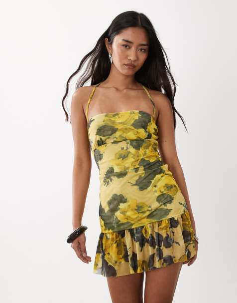 ASOS DESIGN - Minikjole med halterneck og snoet ryg i mesh - view 1