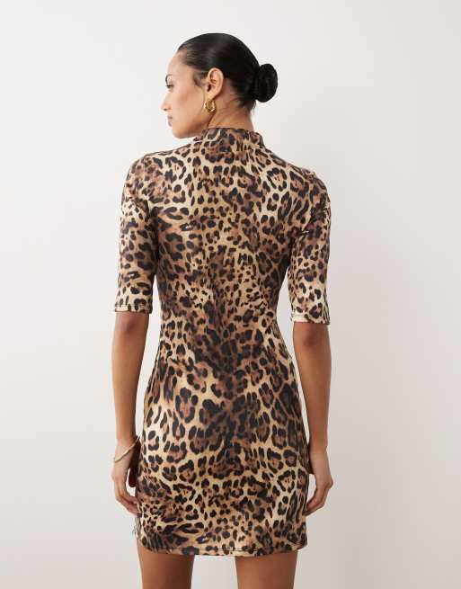 ASOS DESIGN - Minikjole med korte ærmer og leopardprint, 2 af 4