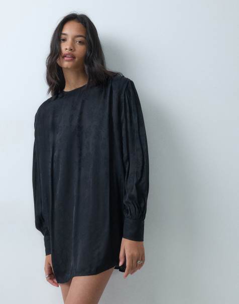 ASOS DESIGN minikjole med rund hals og jacquard og blousonærme i sort - view 1