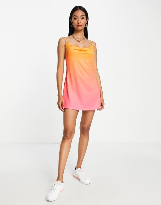 ASOS DESIGN - Minikjole med stropper og lyserødt ombre-look, 4 af 4
