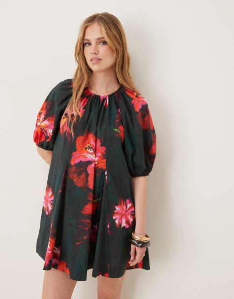 ASOS DESIGN – Minikleid aus Baumwoll-Popeline mit rotem Blumen-Print und Puffärmeln - view 1