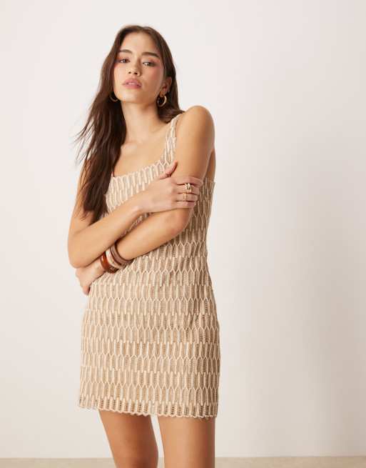 ASOS DESIGN – Minikleid in Natur mit U-Ausschnitt und Webdetail, 3 von 4