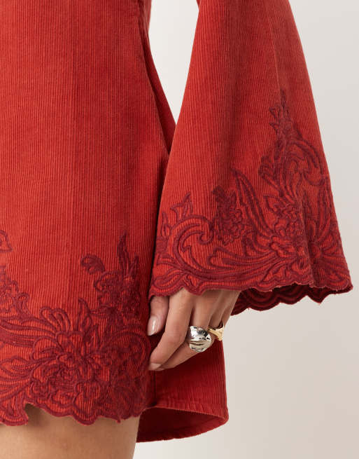 ASOS DESIGN – Minikleid in Rost mit V-Ausschnitt und Kordel-Stickerei, 3 von 4