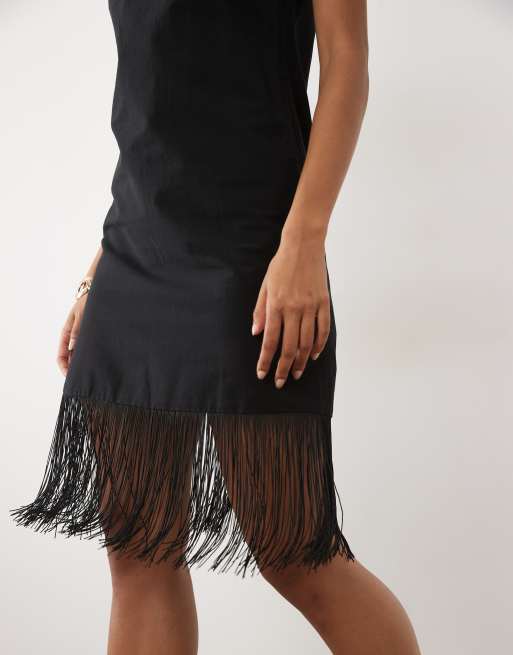 ASOS DESIGN Minikleid in Säulenform aus Leinenmix mit Fransen-Detail in Schwarz, 3 von 4