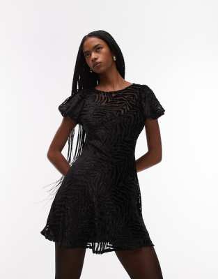 ASOS DESIGN - Minikleid in Schwarz aus Ausbrennersamt mit Animalprint und Puffärmeln