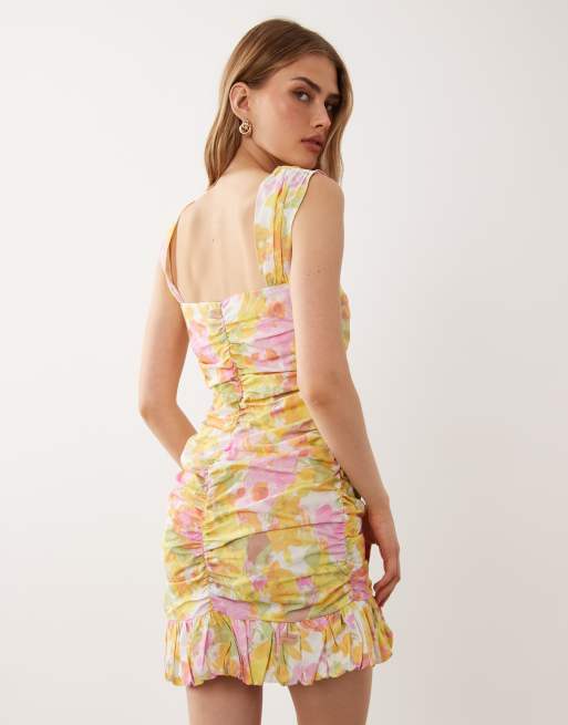 ASOS DESIGN – Minikleid mit Blumenprint und geraffter, mittiger Ziernaht, 4 von 4